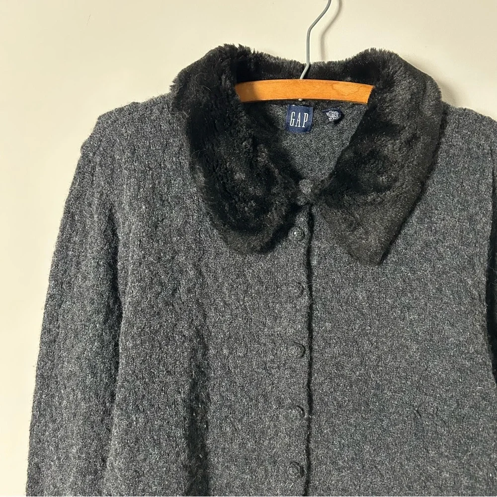 Gap Vintage 90s Faux Fur Collar Wool Cardigan Womens XL Grey Black - Picture 3 of 6